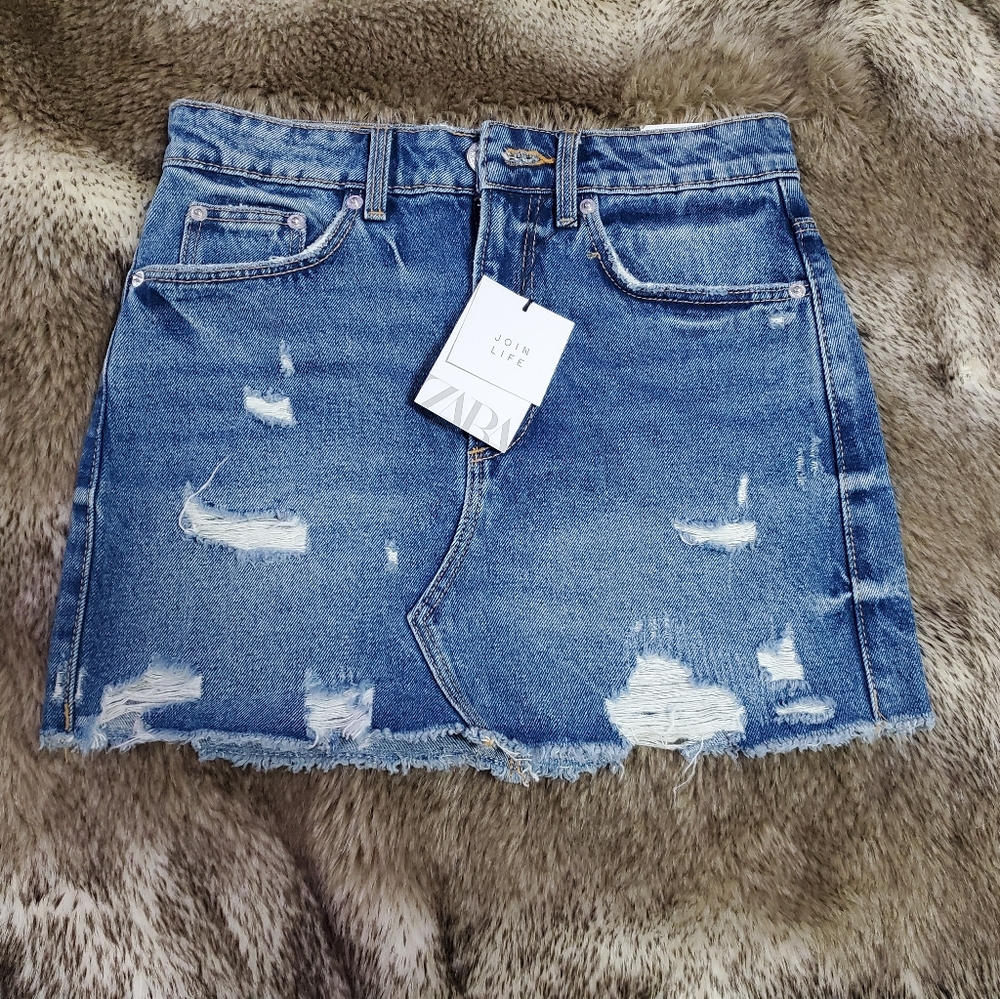Zara Womens denim skirt